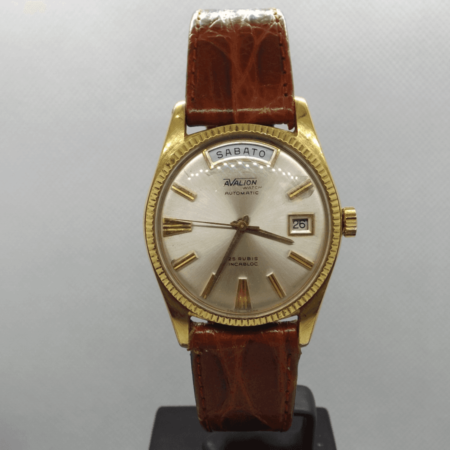 Avalion Day-Date Automatico con Ghiera Zigrinata e Quadrante Argento