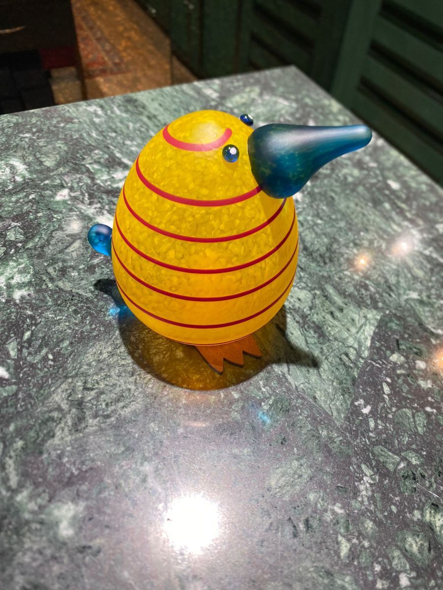 Borowski KIWI EGG - Fermacarte in vetro soffiato, giallo