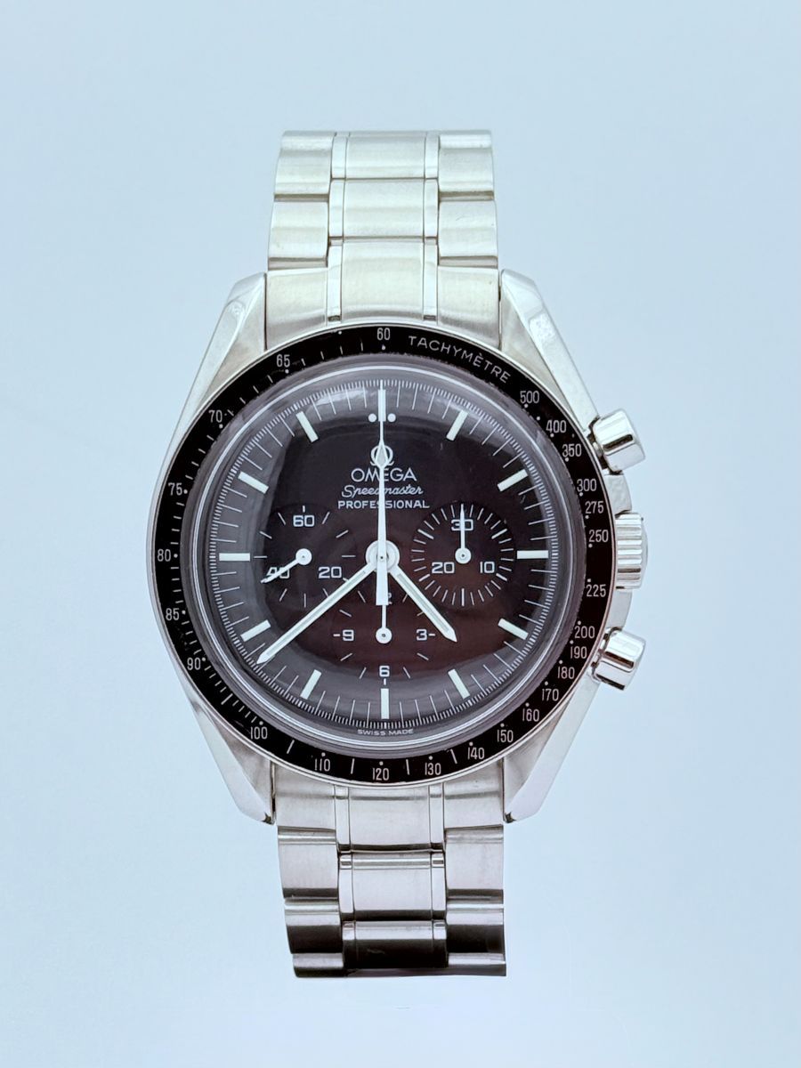 Omega Speedmaster Professional "Moonwatch"