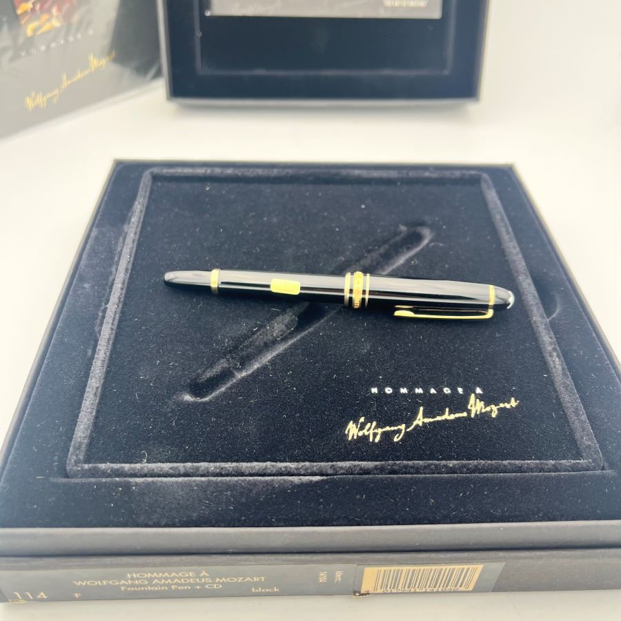 Montblanc Meisterstück Mozart Penna Stilografica Edizione Speciale in Resina Nera e Dettagli Dorati - Full Set NOS