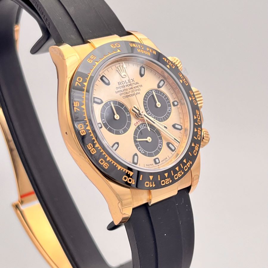 Rolex Daytona "Pikachu" 116518LN in Oro Giallo con Quadrante Sundust e Bracciale Oysterflex