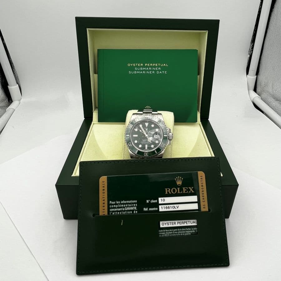 Rolex Submariner Date 'Hulk' Ref. 116610LV - Set Svizzero Bucherer Anno 2013