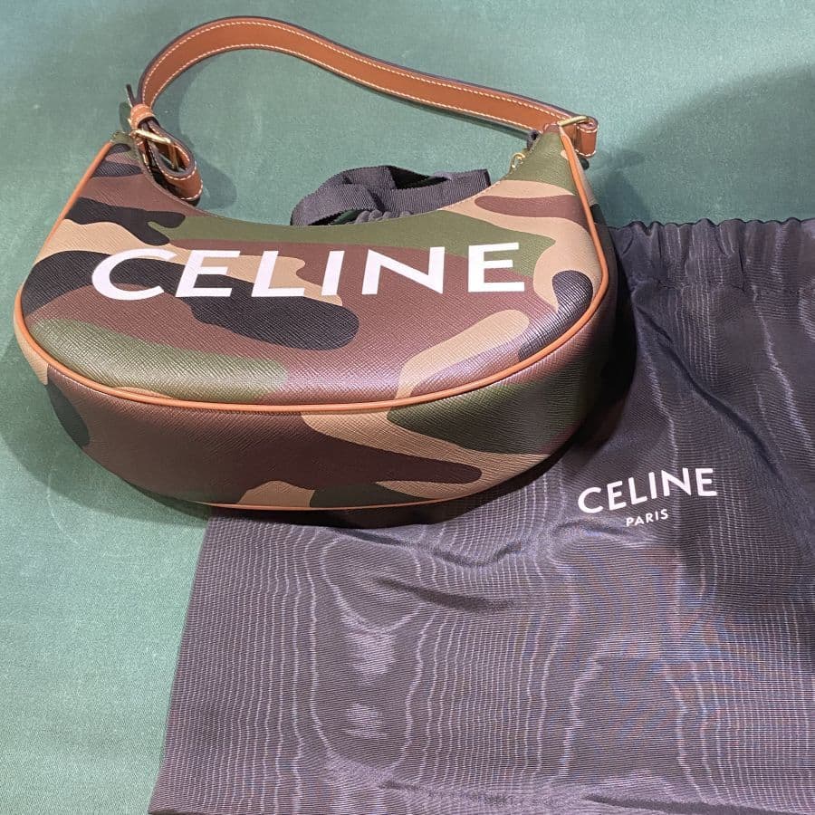 Borsa a Spalla CELINE AVA BAG in Tela Triomphe e Pelle di Vitello - Ottime Condizioni