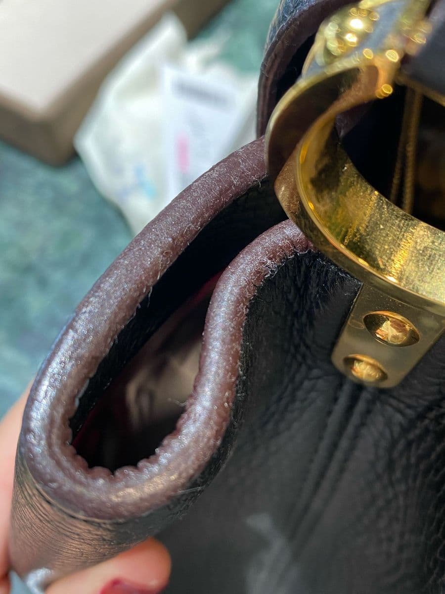 Borsa Louis Vuitton Capucines MM in Pelle Taurillon