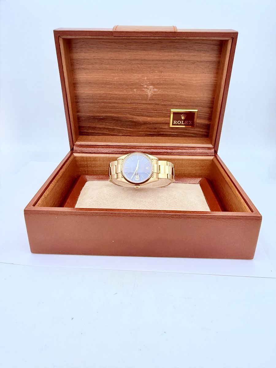 Rolex Datejust 16238 in oro giallo 18ct con bracciale Jubilee e quadrante blu