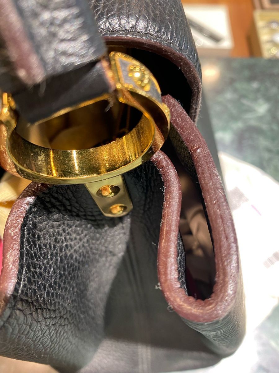 Borsa Louis Vuitton Capucines MM in Pelle Taurillon