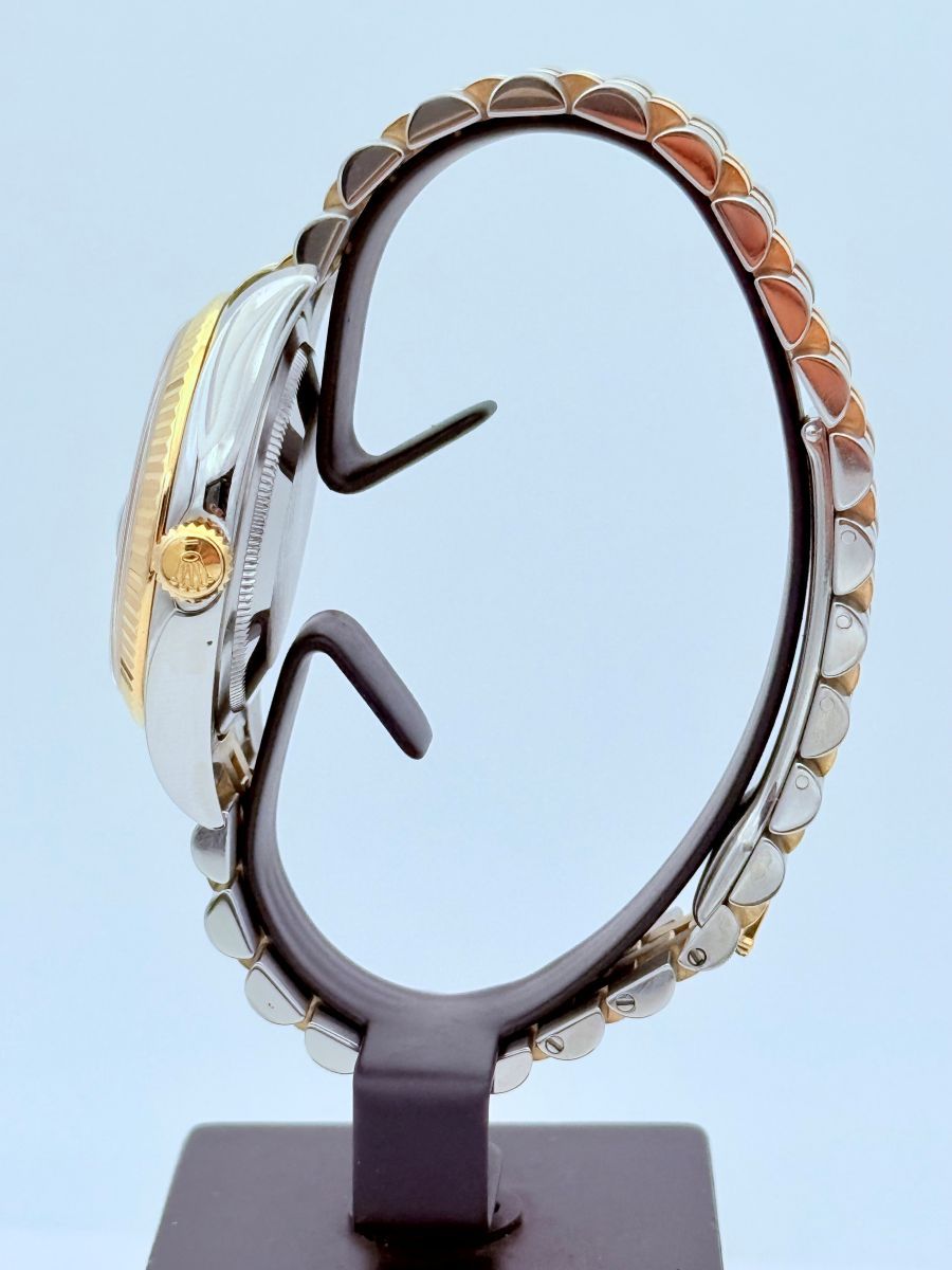 Rolex Datejust 36 Bicolore Oro Giallo e Acciaio con Quadrante Nero Diamantato e Bracciale Jubilee