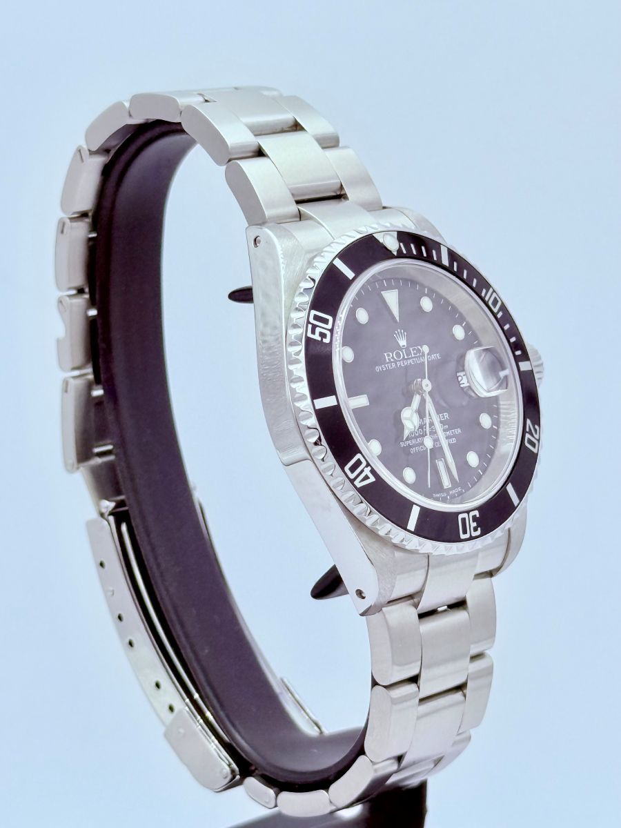 Rolex Submariner Date 16610