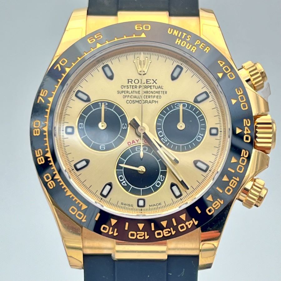 Rolex Daytona "Pikachu" 116518LN in Oro Giallo con Quadrante Sundust e Bracciale Oysterflex