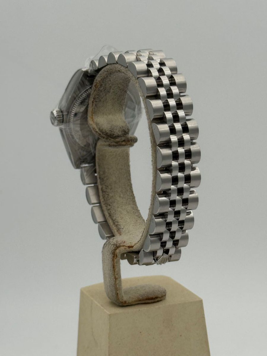 Rolex Lady-Datejust 179174 con quadrante grigio a indici, anno 2012