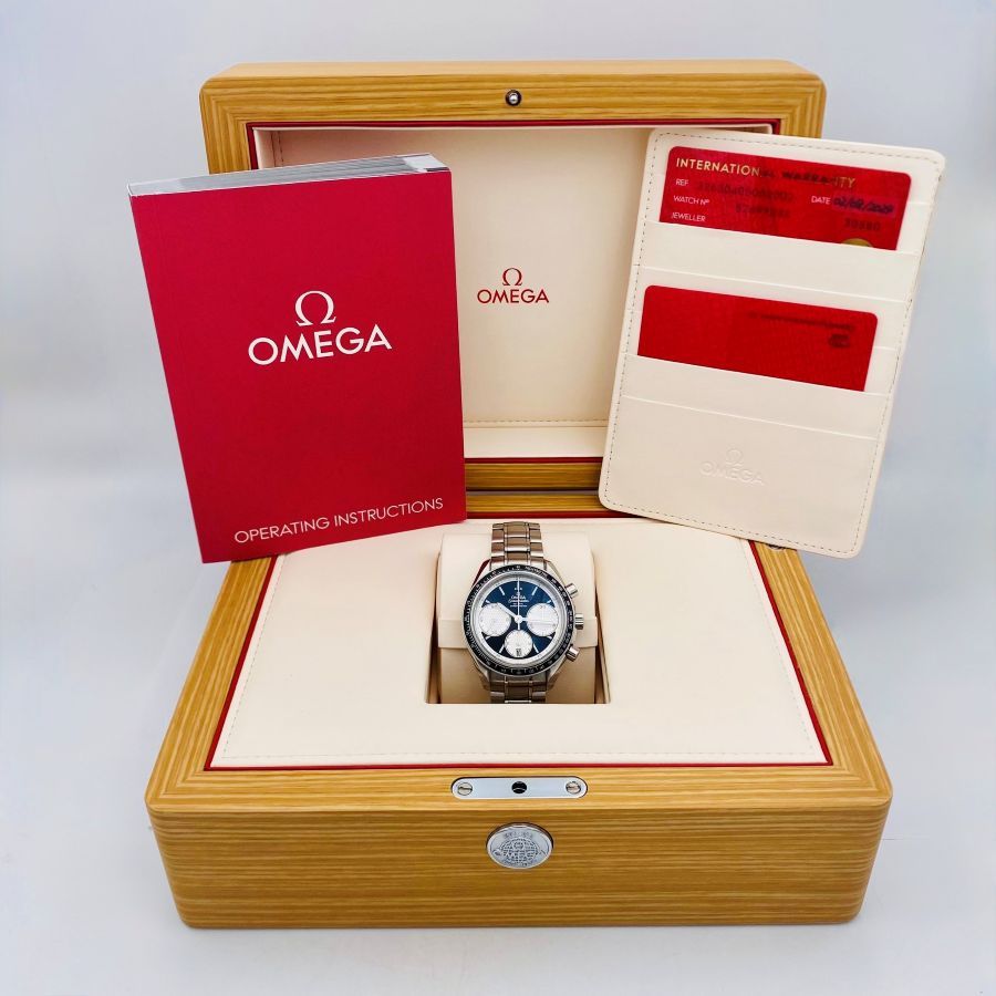Omega Speedmaster Racing Master Cronometro