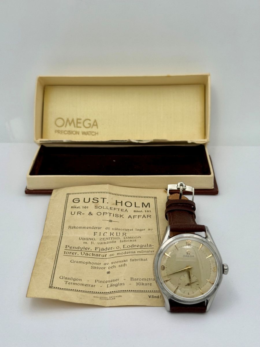 Omega 'Bullseye' Cronografo Manuale Cal. 266 Acciaio Ref. CK 2791-1 con il certificato originale di acquisto