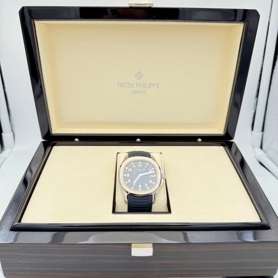 Patek Philippe Aquanaut 5168G-001
