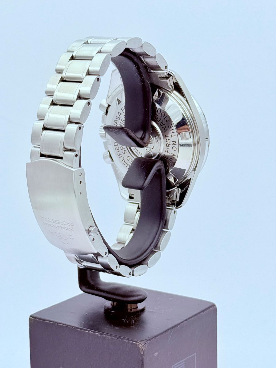Omega Speedmaster Professional "Moonwatch"