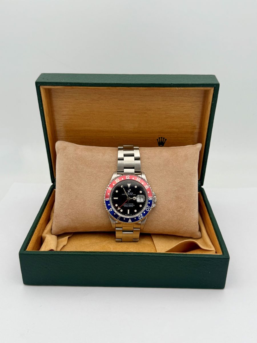 Rolex GMT-Master Referenza 16700
