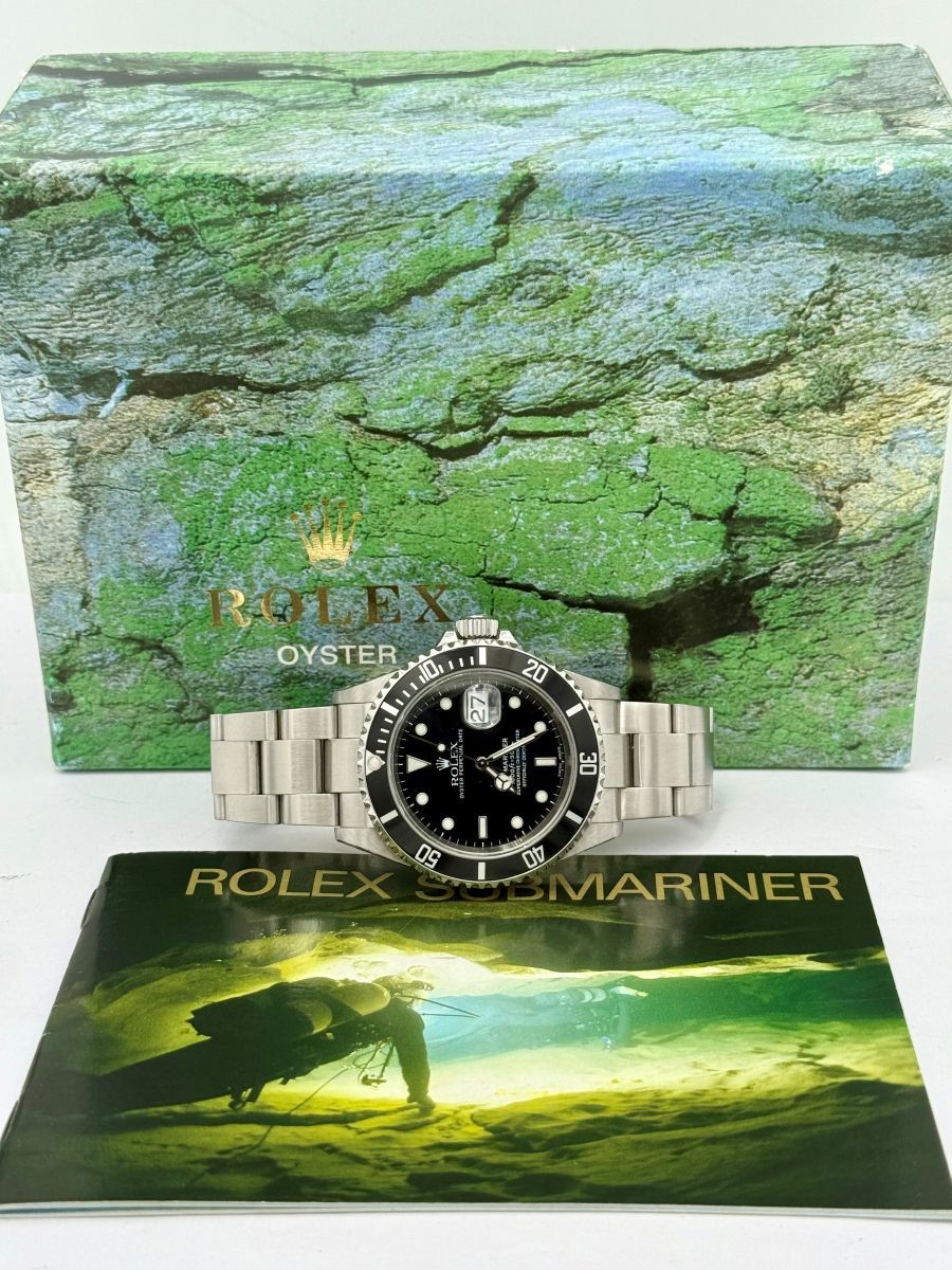 Rolex Submariner Date 16610